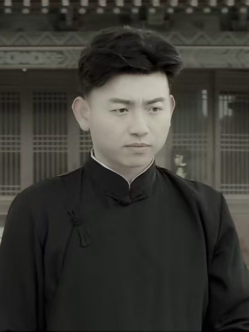 葉真(電影《古鎮迷案》中的角色) 葉真(電影《古鎮迷案》中的角色)