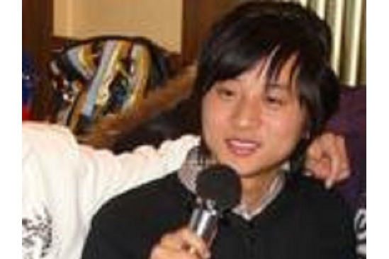 譚吉娜
