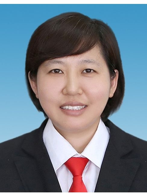 於玲(山東省日照市嵐山區委教育工委副書記,區教育和體育局黨組成員、副局長) 於玲(山東省日照市嵐山區委教育工委副書記,區教育和體育局黨組成員、副局長)