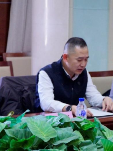 孫大龍(吉林省教育廳體育衛生與藝術教育處副處長) 孫大龍(吉林省教育廳體育衛生與藝術教育處副處長)