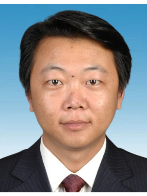 閆濤(山東省東營市東營區林業發展服務中心黨組書記、主任) 閆濤(山東省東營市東營區林業發展服務中心黨組書記、主任)