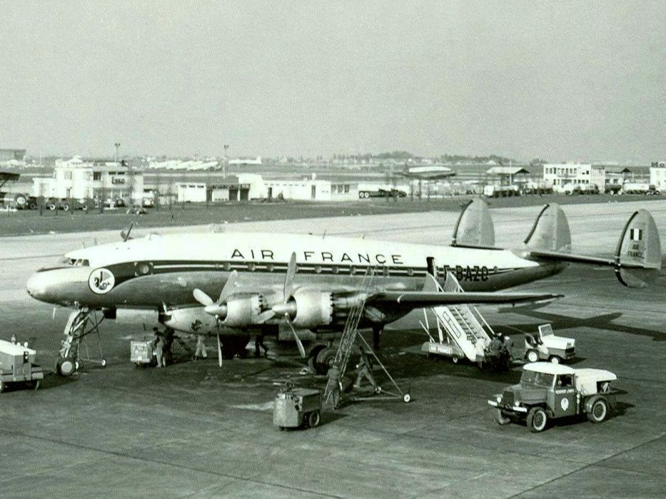 L-749運輸機