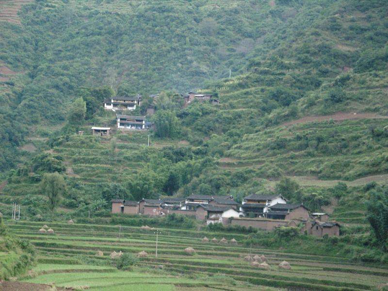 直納乍村 直納乍村