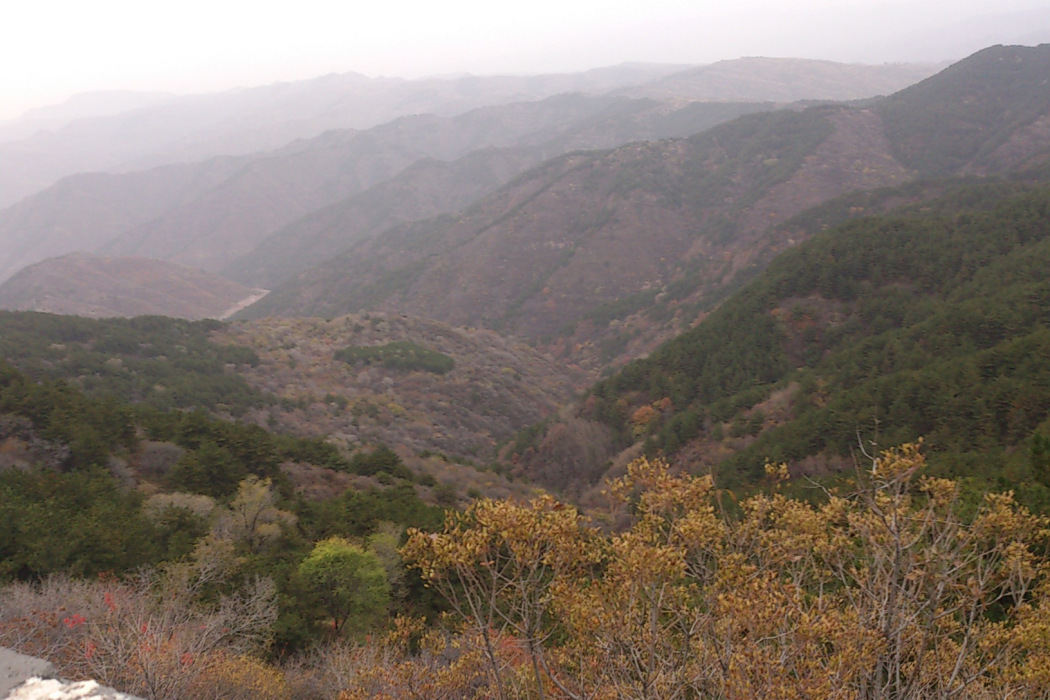 寶塔山(山西省平遙縣太岳山脈北段山脈) 寶塔山(山西省平遙縣太岳山脈北段山脈)