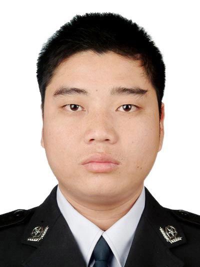 張雙喜(湖北省監利市公安局黨委委員、政工室主任、二級警長) 張雙喜(湖北省監利市公安局黨委委員、政工室主任、二級警長)