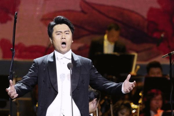 朱振濤(西安音樂學院聲樂系講師,旅意男中音歌唱家) 朱振濤(西安音樂學院聲樂系講師,旅意男中音歌唱家)