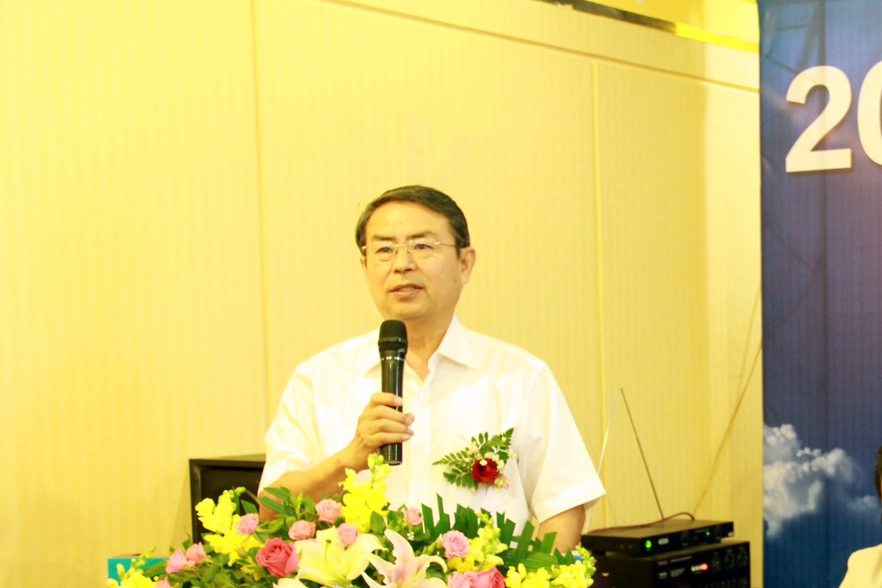 中國男性健康萬里行組委會主任張金鐘教授講話