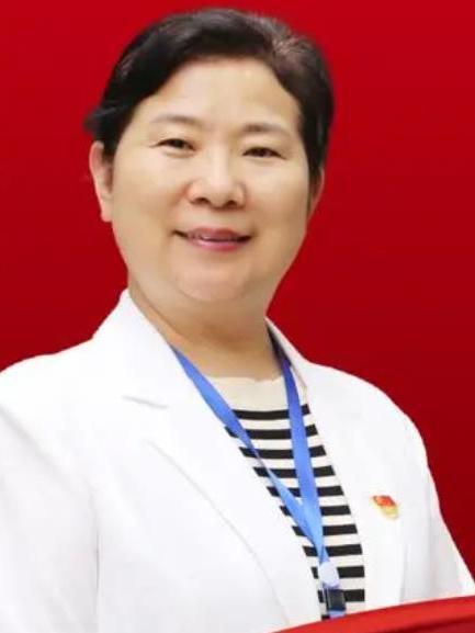 程家群 程家群