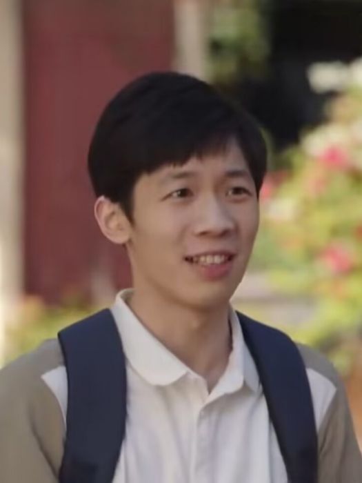 易航(現實題材劇《父輩的榮耀》中的角色) 易航(現實題材劇《父輩的榮耀》中的角色)
