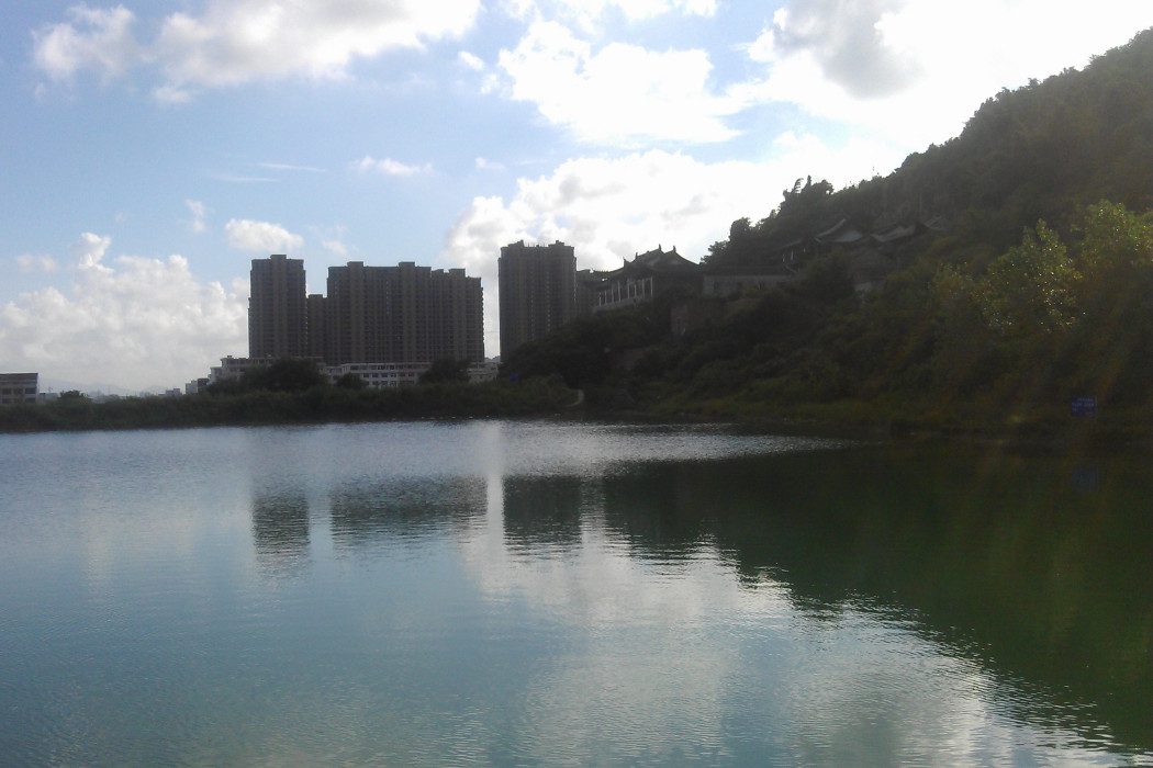 凰灣村 凰灣村