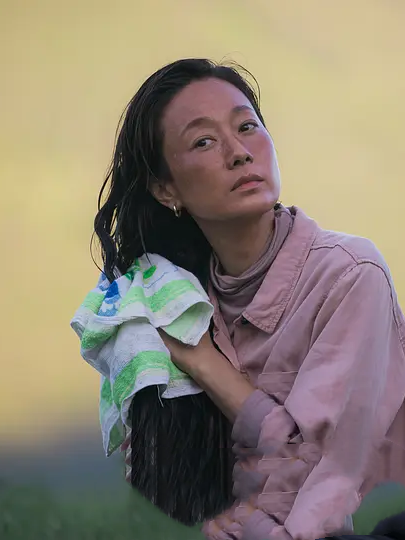張鳳俠(電視劇《我的阿勒泰》中的女主角) 張鳳俠(電視劇《我的阿勒泰》中的女主角)