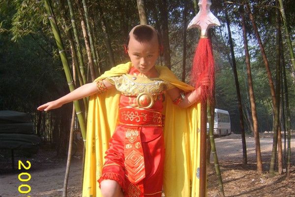 紅孩兒(3D電視劇《吳承恩與西遊記》中的男配角) 紅孩兒(3D電視劇《吳承恩與西遊記》中的男配角)