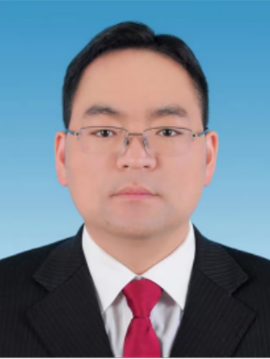 李忠明(雲南省楚雄州楚雄市人大常委會彝海街道工作委員會主任) 李忠明(雲南省楚雄州楚雄市人大常委會彝海街道工作委員會主任)