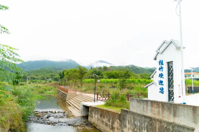 桂竹村(廣東省翁源縣龍仙鎮下轄村) 桂竹村(廣東省翁源縣龍仙鎮下轄村)
