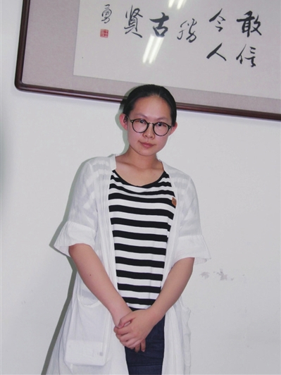李煦文 李煦文