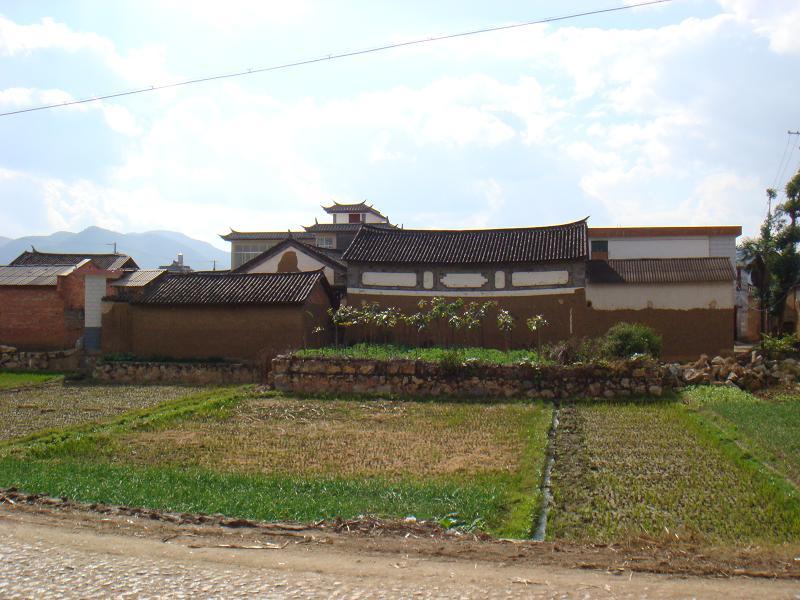 長發村(雲南省大理市鳳儀鎮莊科村委會長發村) 長發村(雲南省大理市鳳儀鎮莊科村委會長發村)