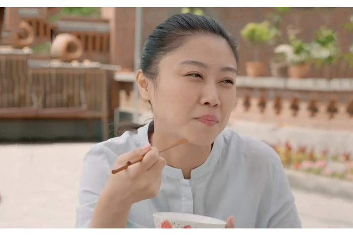 劉玉玲(鄉村劇《彩虹》中的角色) 劉玉玲(鄉村劇《彩虹》中的角色)