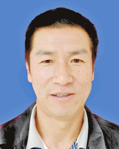 和獻忠(麗江市玉龍縣扶貧開發辦公室主任) 和獻忠(麗江市玉龍縣扶貧開發辦公室主任)