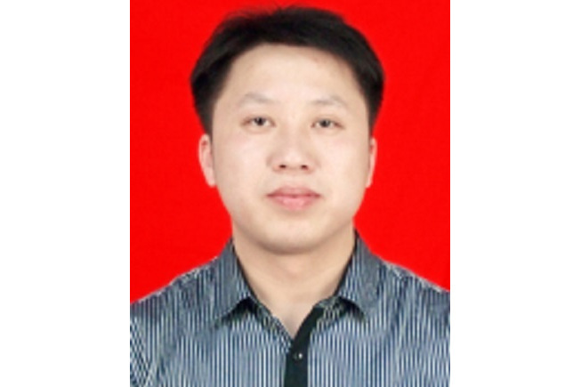 董張玉 董張玉