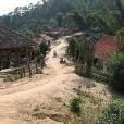 岩因組村 岩因組村