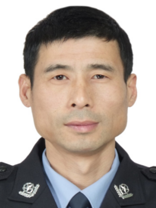 袁建斌(江西省贛州市尋烏縣公安局黨委委員、交管大隊大隊長) 袁建斌(江西省贛州市尋烏縣公安局黨委委員、交管大隊大隊長)