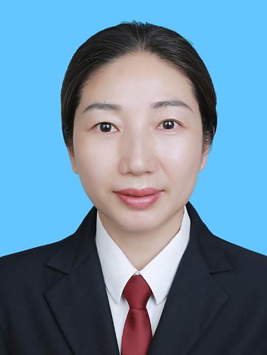 顏華(重慶市銅梁區蒲呂街道辦事處副主任) 顏華(重慶市銅梁區蒲呂街道辦事處副主任)