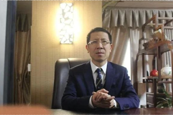 游偉(株洲中偉房產原董事長) 游偉(株洲中偉房產原董事長)