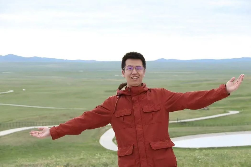 張翔(小米集團數據研發師) 張翔(小米集團數據研發師)