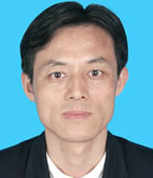 深圳大學外國語學院副教授張吉良