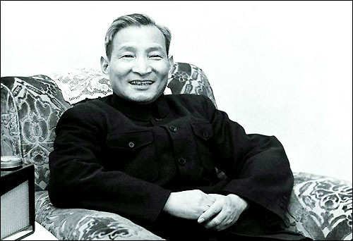 陳雲(偉大的無產階級革命家、政治家)