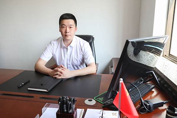 白璐(黑龍江省綏化市蘭西縣副縣長) 白璐(黑龍江省綏化市蘭西縣副縣長)