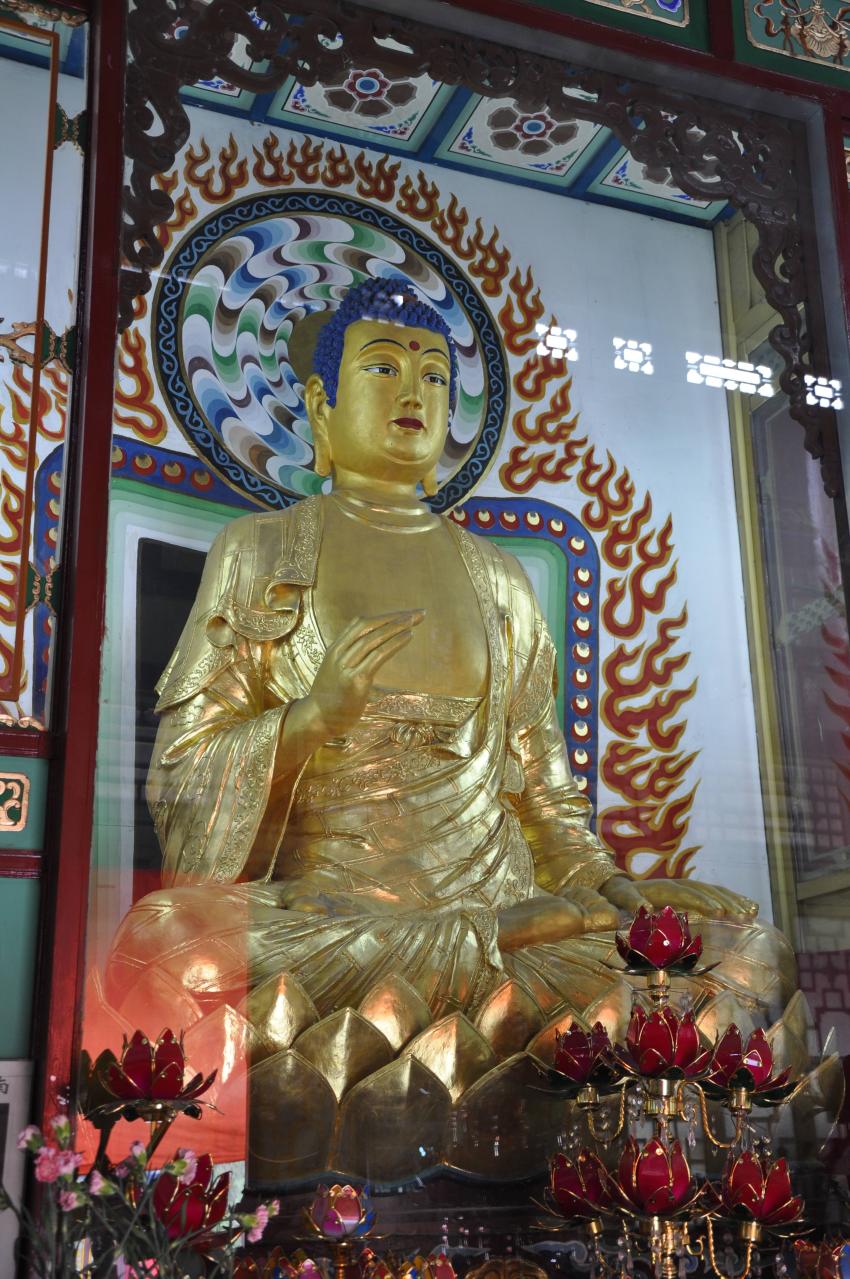 大佛寺釋迦牟尼像
