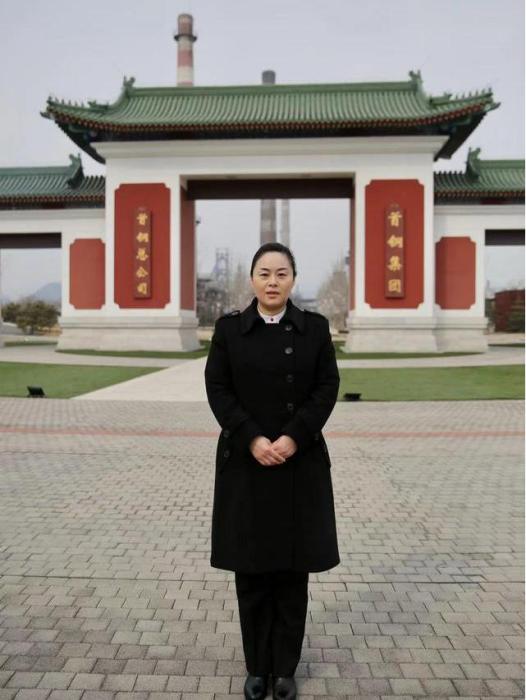 姜金玉(北京首鋼園區冬奧物業事業部冬奧講解員) 姜金玉(北京首鋼園區冬奧物業事業部冬奧講解員)