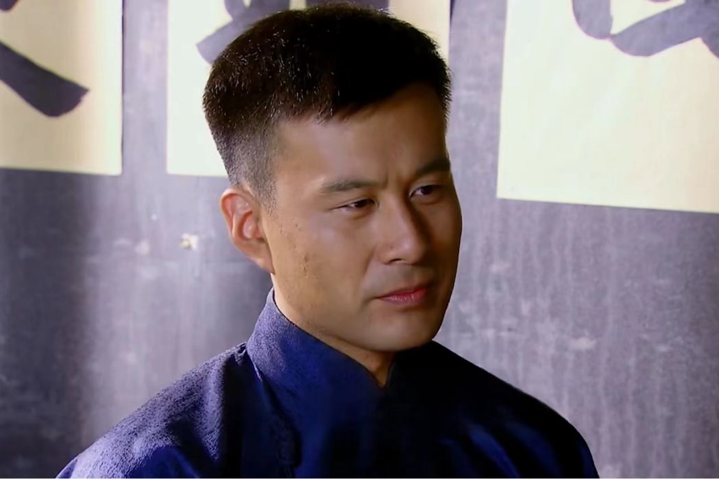 方進新(戰爭劇《家國恩仇記》中的角色) 方進新(戰爭劇《家國恩仇記》中的角色)