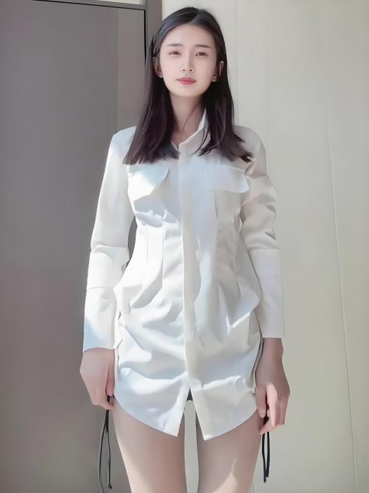 張倩. 張倩.