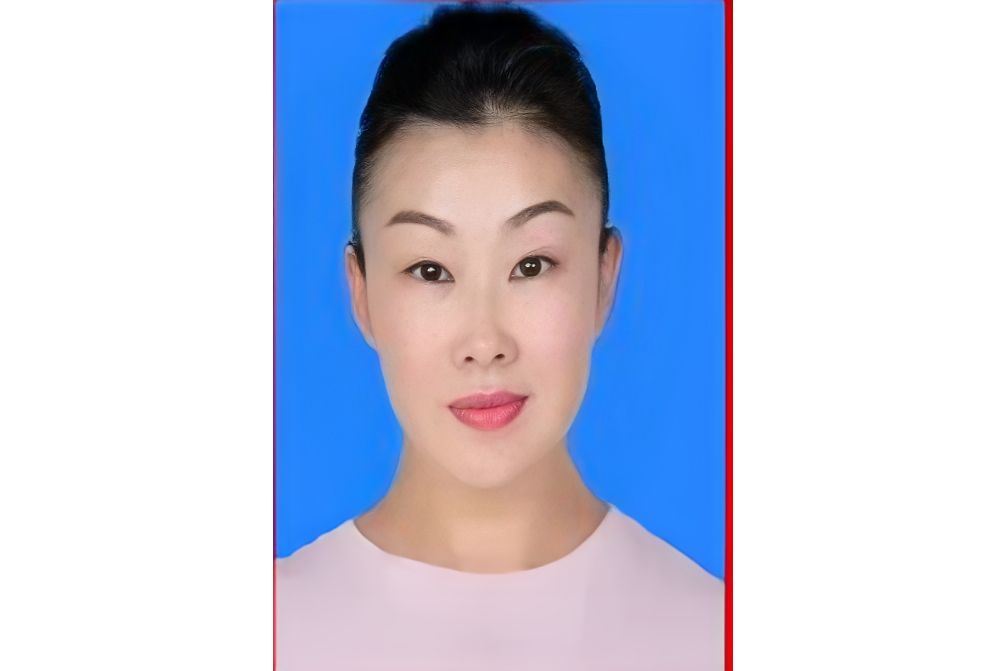 徐芳(青海省舞蹈家協會第八屆副主席) 徐芳(青海省舞蹈家協會第八屆副主席)