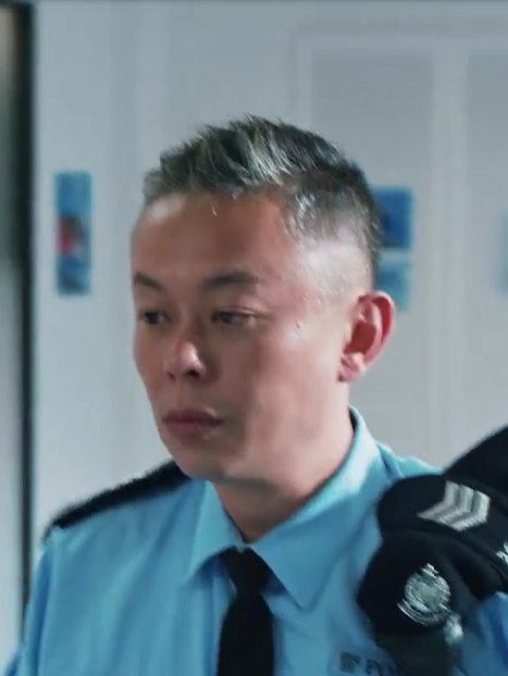 關正中(電視劇《守誠者》中的角色) 關正中(電視劇《守誠者》中的角色)
