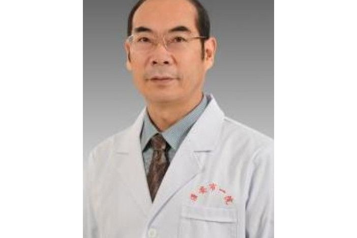 甄林林(淮安市第一人民醫院甲乳外科主任醫師) 甄林林(淮安市第一人民醫院甲乳外科主任醫師)