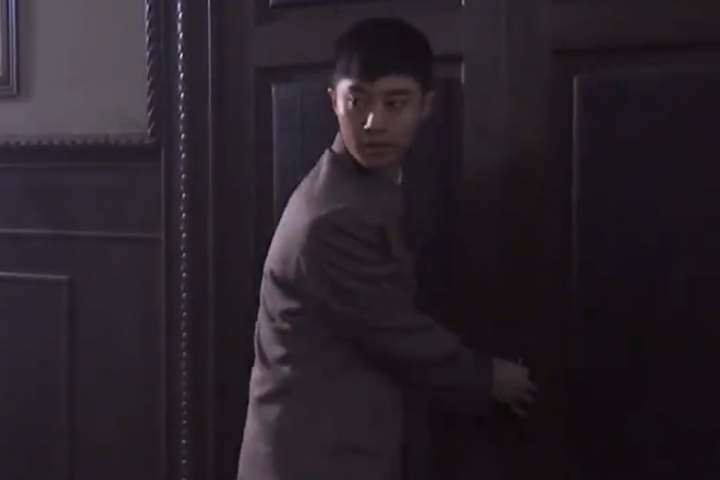 何宇(抗戰劇《博弈》中的角色) 何宇(抗戰劇《博弈》中的角色)