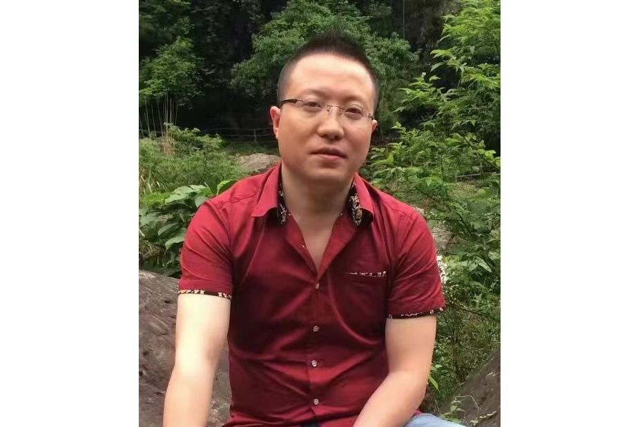 羅中華(四川省中江縣救人英雄) 羅中華(四川省中江縣救人英雄)
