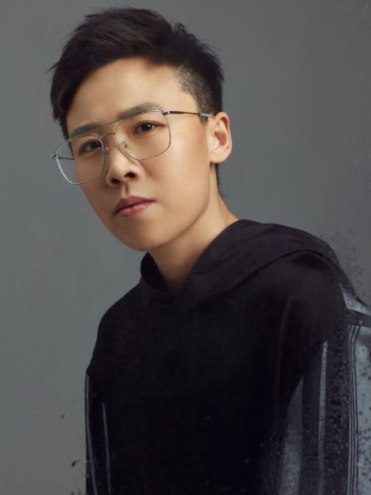 李崧語 李崧語
