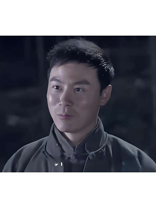 萬琳(抗戰劇《第一傘兵隊》中的虛構角色) 萬琳(抗戰劇《第一傘兵隊》中的虛構角色)