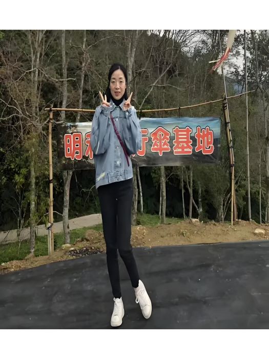 肖瑤(西南大學教師教育研究院副院長、副教授) 肖瑤(西南大學教師教育研究院副院長、副教授)