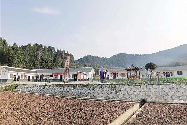 哨樓村(四川省遂寧市蓬溪縣槐花鎮下轄村) 哨樓村(四川省遂寧市蓬溪縣槐花鎮下轄村)