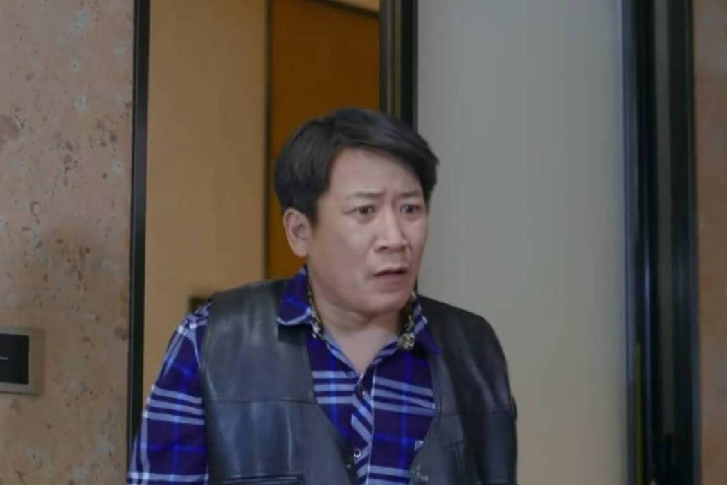 陸華(婚姻生活劇《縱他入局》中的角色) 陸華(婚姻生活劇《縱他入局》中的角色)