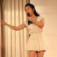 余藝(2011年《快樂女聲》長沙唱區選手) 余藝(2011年《快樂女聲》長沙唱區選手)