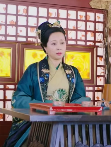 大夫人(《雙世寵妃》中的角色) 大夫人(《雙世寵妃》中的角色)