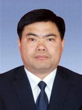 杜偉(河南省平頂山市交通運輸局黨組成員、調研員) 杜偉(河南省平頂山市交通運輸局黨組成員、調研員)