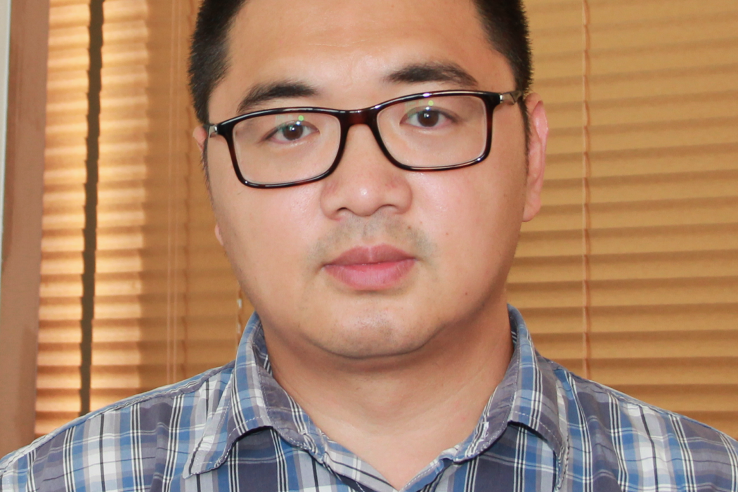 李曉峰(中山大學大氣科學學院副教授) 李曉峰(中山大學大氣科學學院副教授)