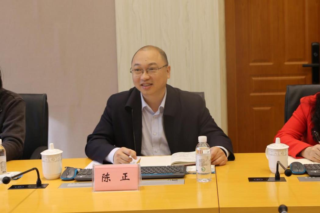 陳正(廣西大學土木建築工程學院黨委書記,教授) 陳正(廣西大學土木建築工程學院黨委書記,教授)